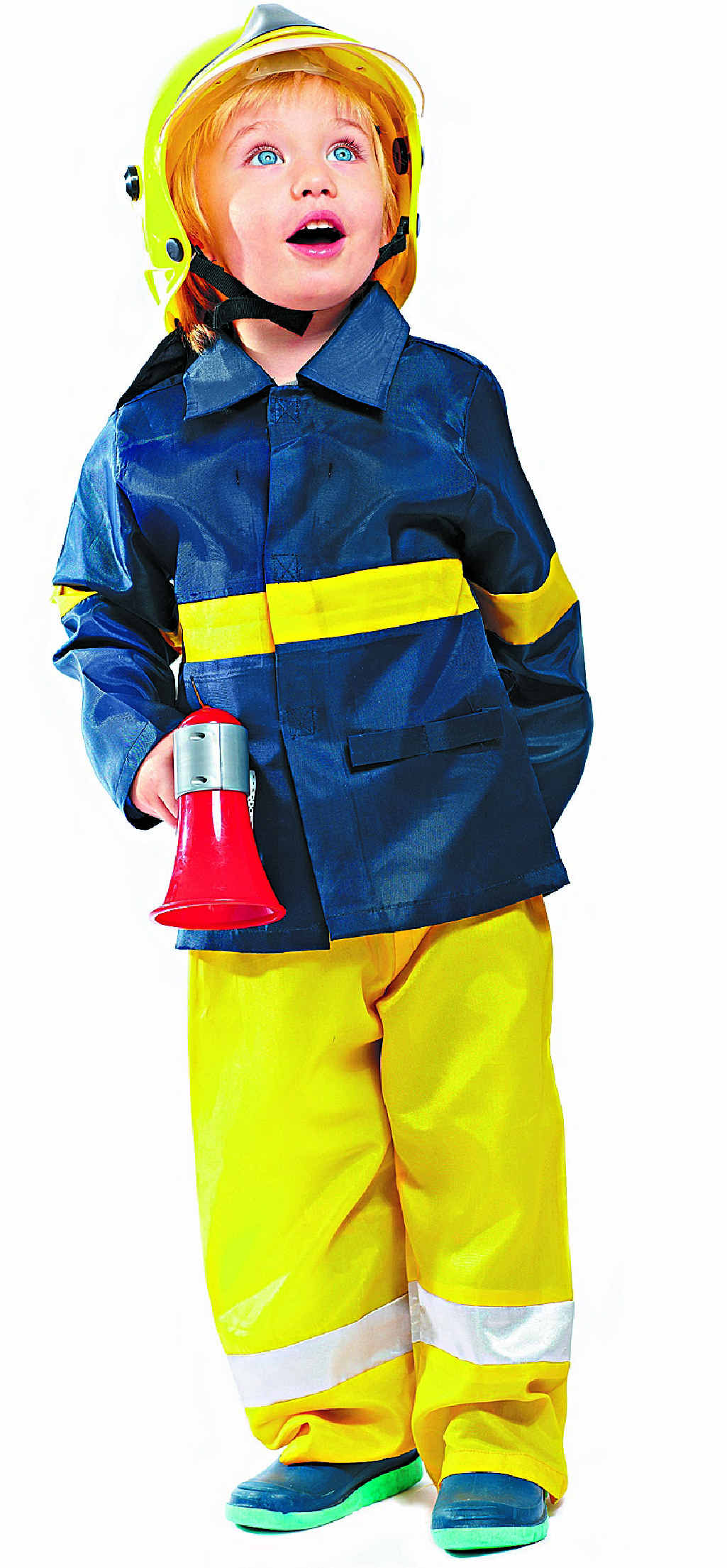 LITTLE LEGEND: Fire extinguisher or fire blanket? is the question as things heat up in the kitchen. LITTLE LEGEND: Fire extinguisher or fire blanket? is the question as things heat up in the kitchen.